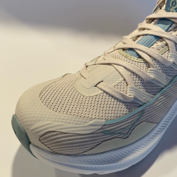 Hoka Beige and Light Blue Running Shoes - Picture 11 of 13